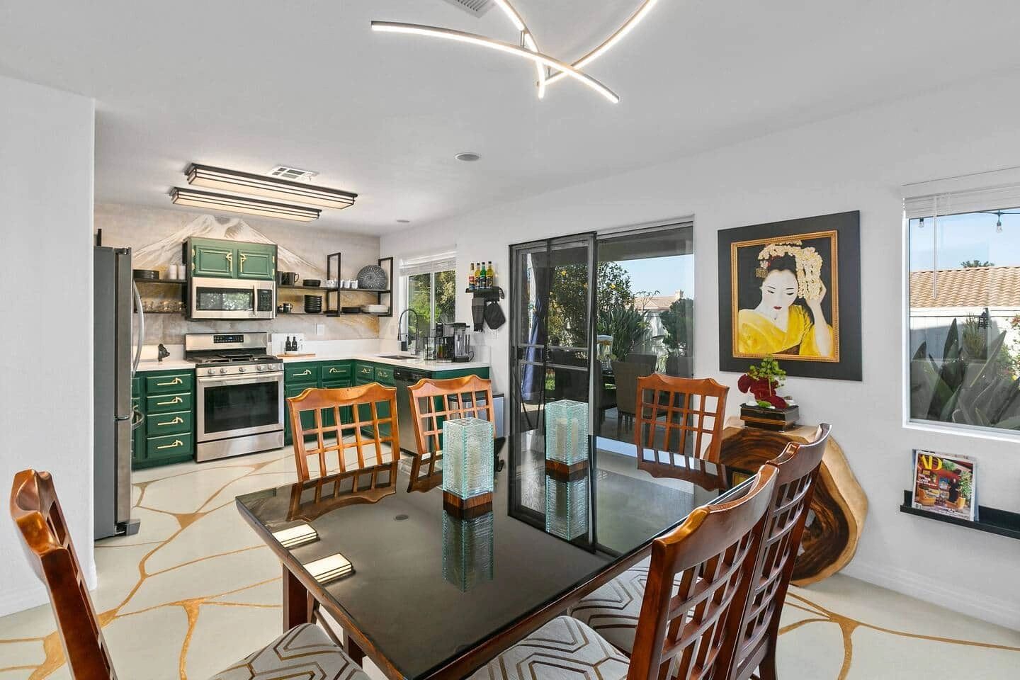 Dining room design by Saskia